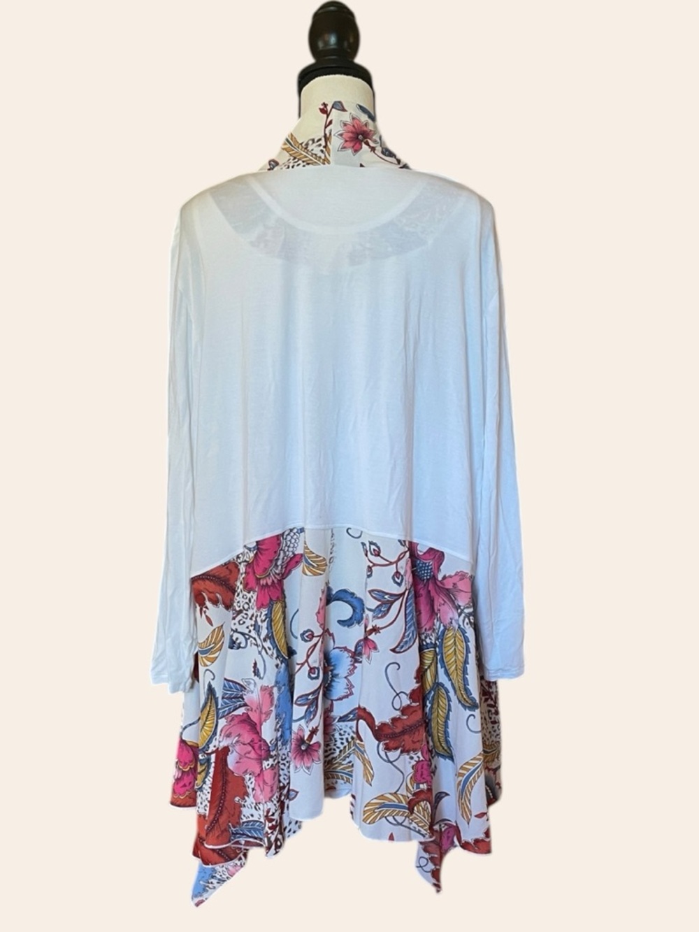 Pyramid Collection Jacobean Ivory Knit Jacket & Tunic - Picture 3 of 13